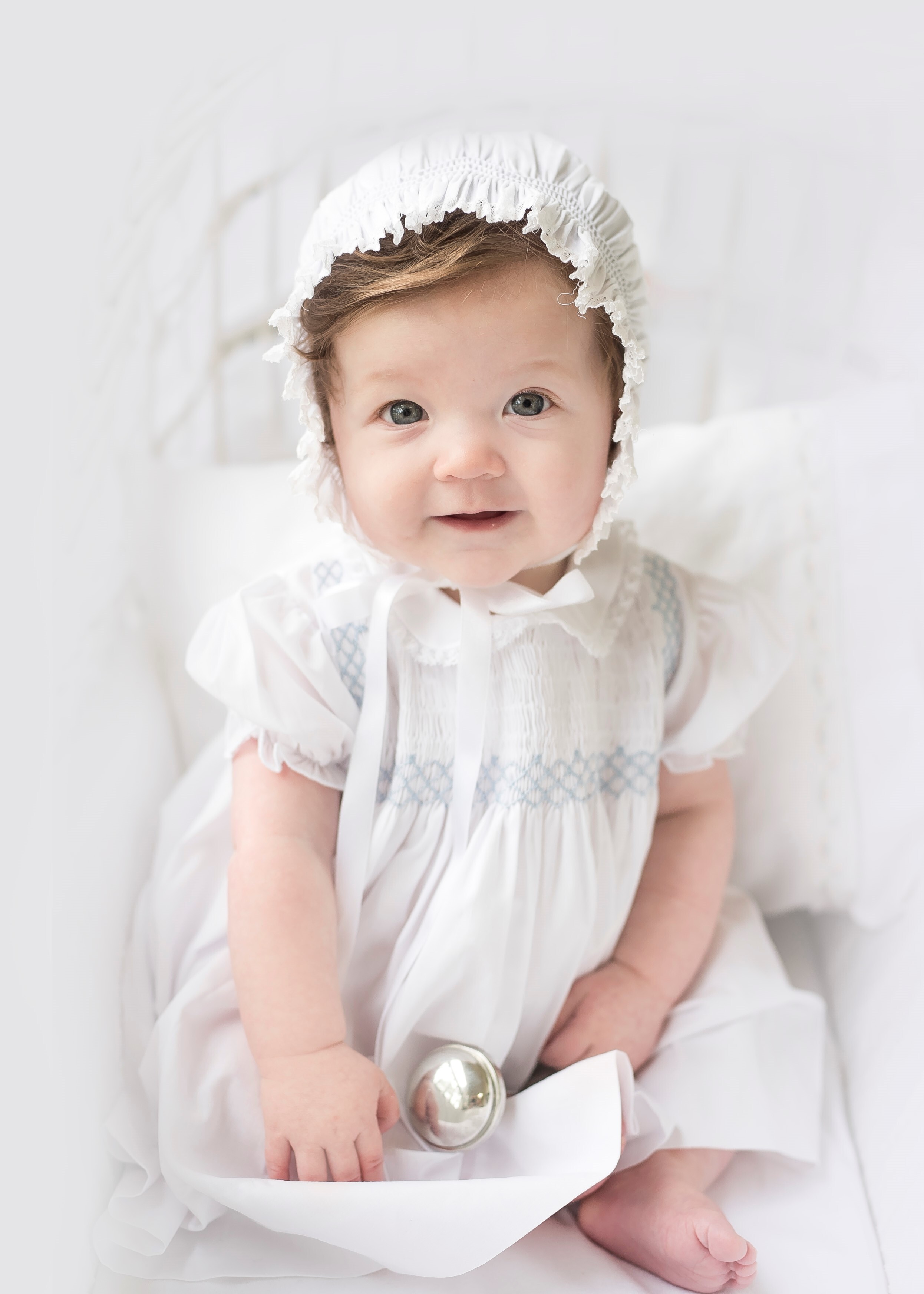 Baby girl embroidered dress and bonnet